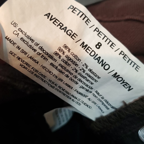 Gloria Vanderbilt Amanda Tapered Leg Classic Jean - Picture 6 of 8